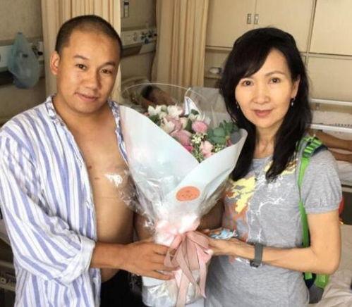 娱乐圈的年轻妈妈,娱乐圈年轻妈妈的育儿生活与事业平衡之道